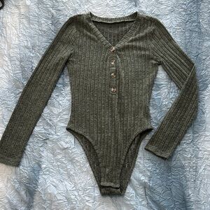 138. Olive Green Ribbed Women's Bodysuit
